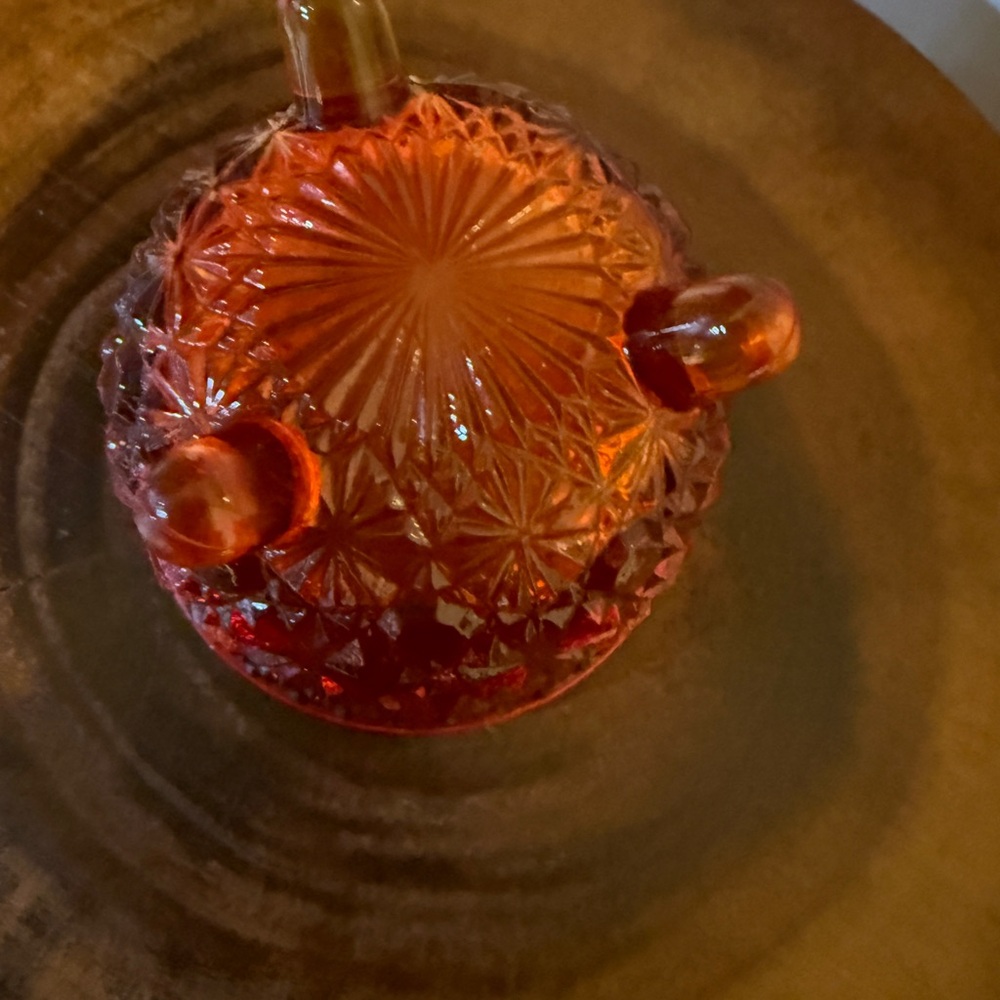 Vintage Carnival Depression Glass Amberina Cadmium 3 Toed Cauldron - Picture 2 of 3